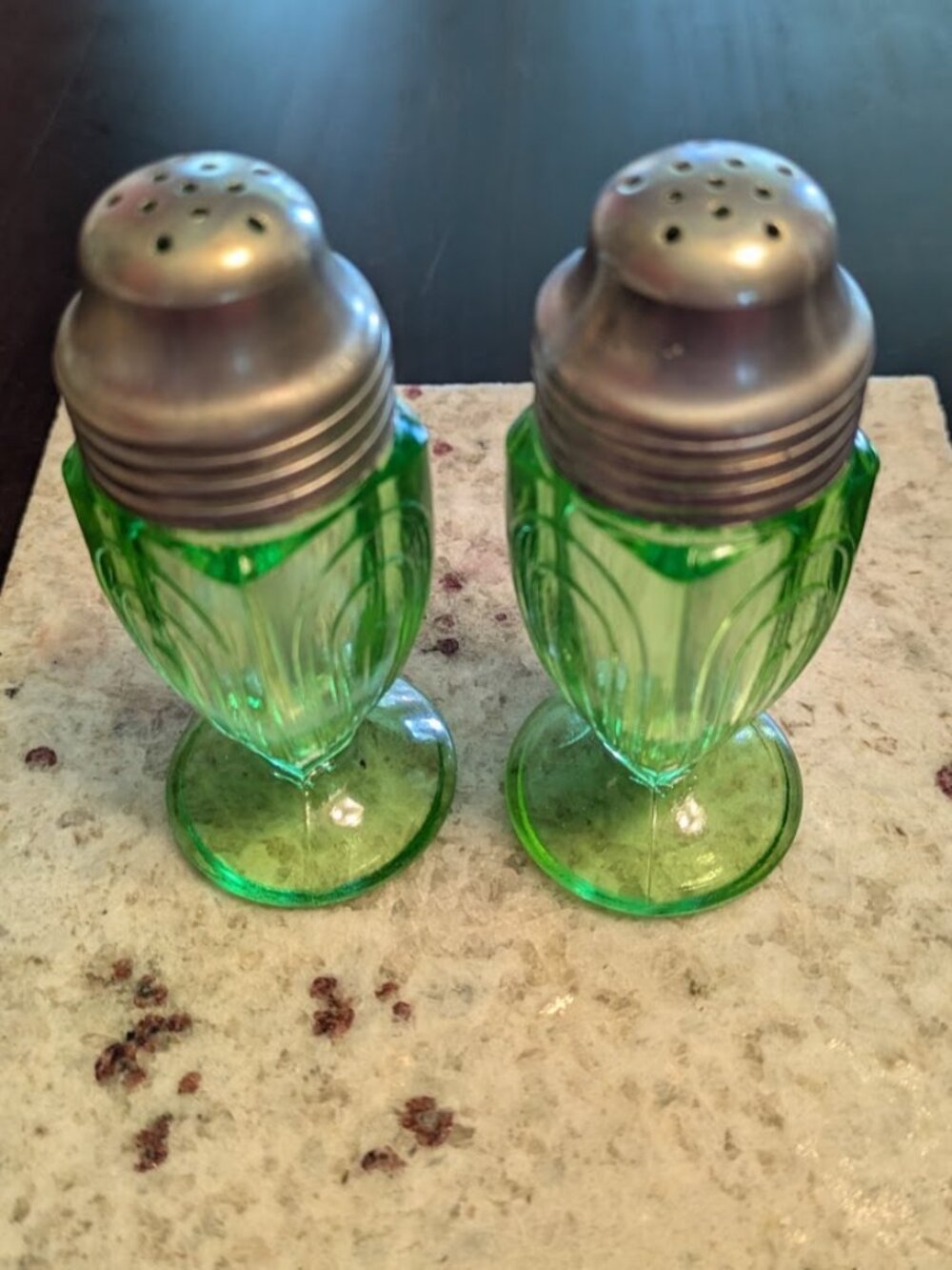 Vintage Hazel Atlas Green Paperclip Uranium Glass Salt & Pepper Shakers